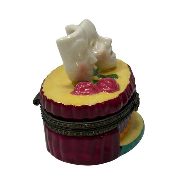 Comedy & Tragedy Hinged Trinket Box. - Picture 4 of 6